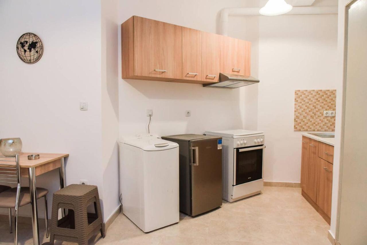 Apartmán Central Studio At Plateia Amerikis 1Bed 2 Pers Atény Exteriér fotografie